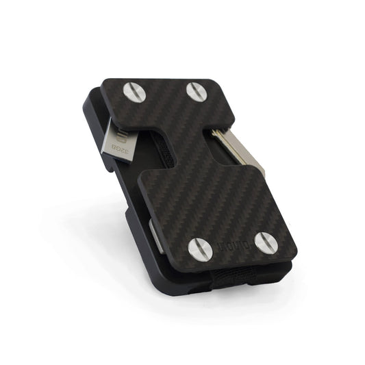 Carbon Fiber Liquid Wallet (Silver Screws)