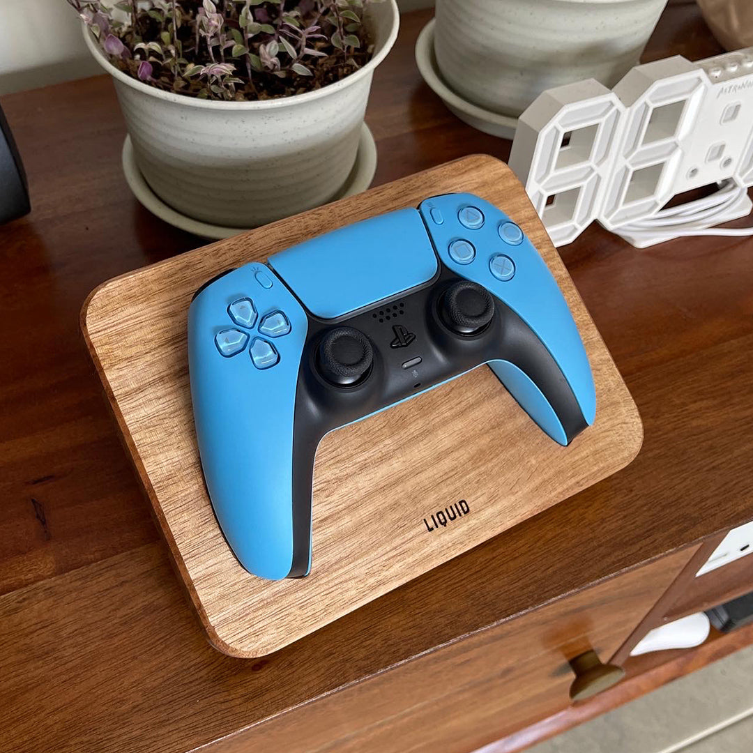 Liquid Gamepad Headphone Controller Dock